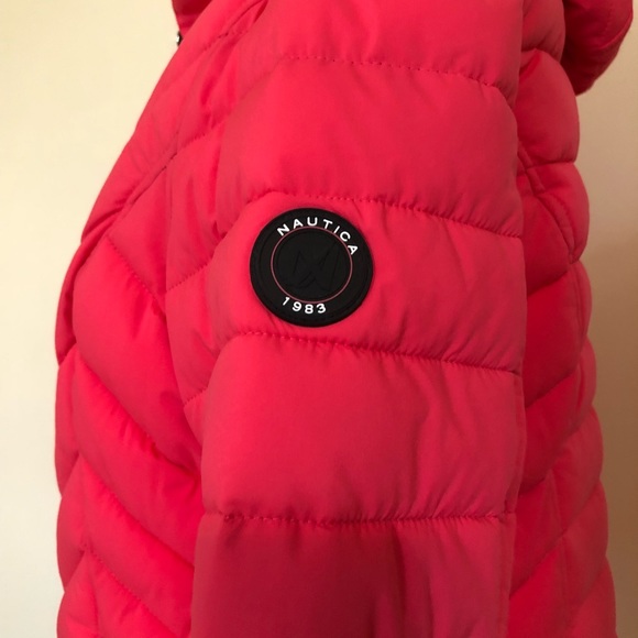 Nautica packable Hooded Jacket $150 - Picture 3 of 8